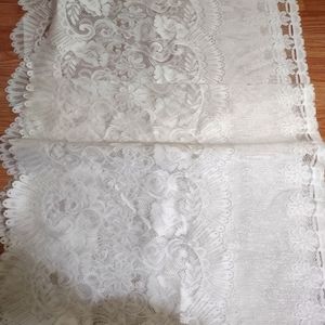 EUC White Lace Table Runner